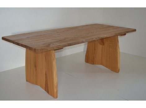 Masivní dubový stůl Dorian