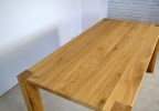 Jídelní dubový stůl Marcus