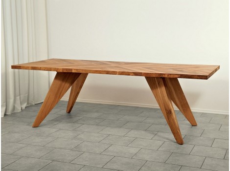 Jídelní dubový stůl z masivu Dylan
